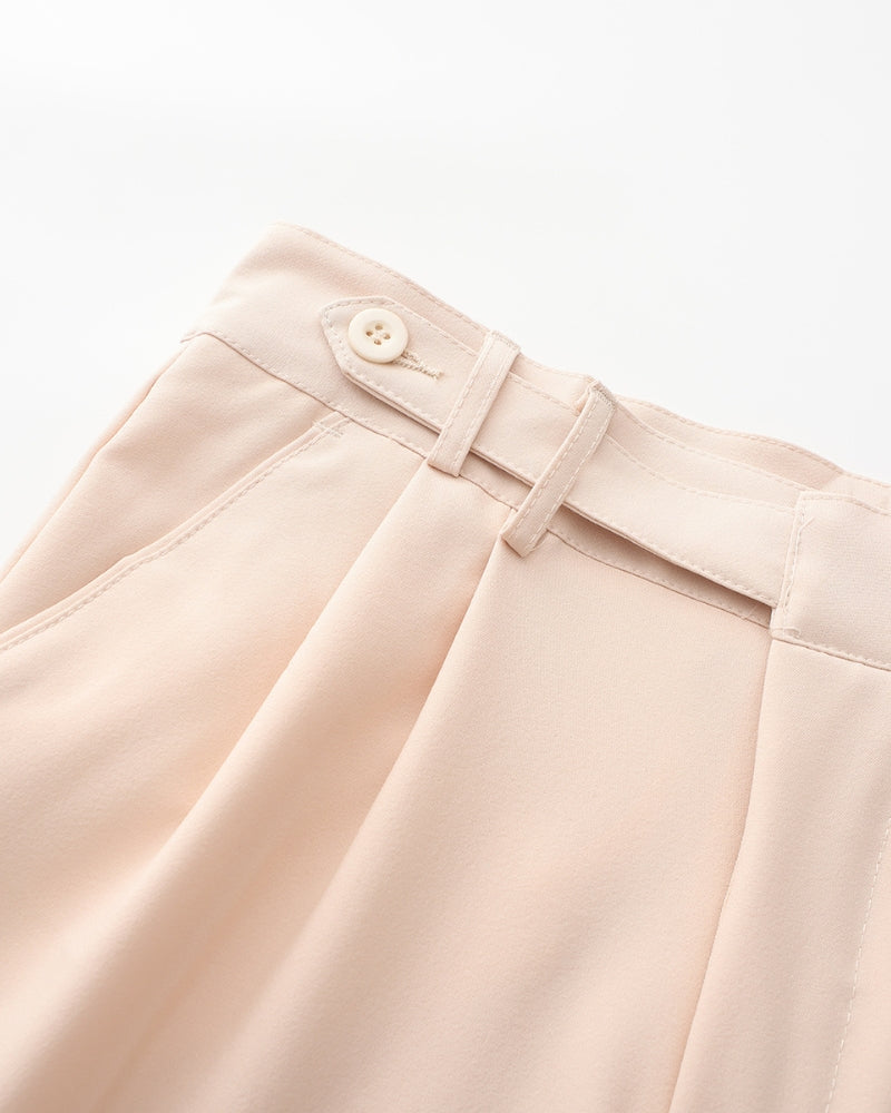 Pantalon mit hoher Taille in Paris